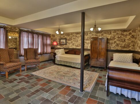 Meeting Rooms, Stone Chalet Bed and Breakfast Inn and Event Center