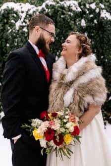 Last Minute Wedding Venue – 24 Hour Wedding, Stone Chalet Bed and Breakfast Inn and Event Center