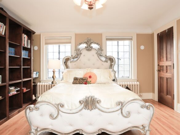 Masters Suite – Beauty and the Beast Room, Stone Chalet Bed and Breakfast Inn and Event Center