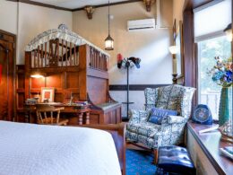 Ramparts Room, Stone Chalet Bed and Breakfast Inn and Event Center