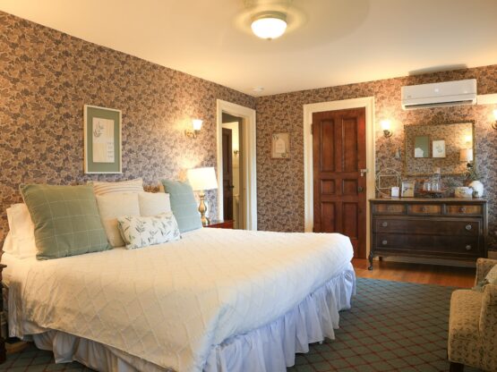 Themed hotel rooms, Ann Arbor Michigan, Stone Chalet Bed and Breakfast Inn and Event Center